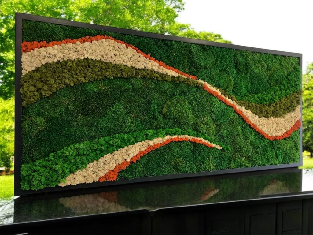 cuadro de diseño realizado con musgos preservados 